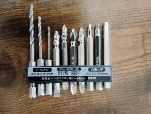 自分が使っている電動ドライバー用のビットセットの画像 